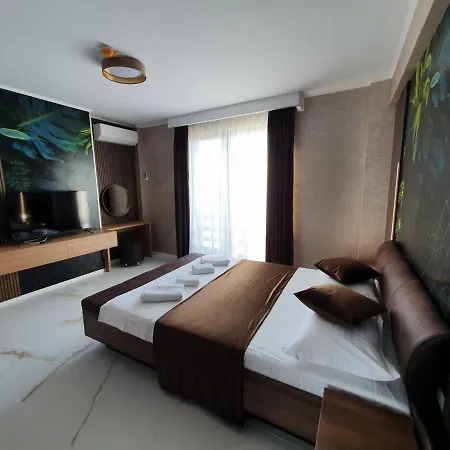 Citrin Hotels 4**** Hotel